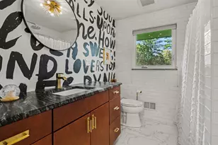 3120 Stoney Bridge Ln, Columbus, OH 43221 - Photo 17