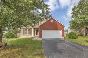 9060 Ridgeline Dr, Reynoldsburg, OH 43068 - Photo 3