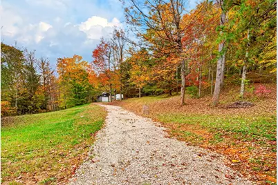 25068 State Route 180, Rockbridge, OH 43149 - Photo 21