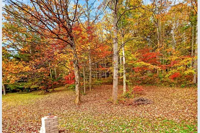 25068 State Route 180, Rockbridge, OH 43149 - Photo 27