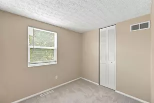 644 Dovalon Pl, Galloway, OH 43119 - Photo 35