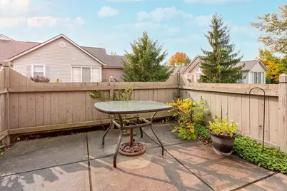 1281 Amberlea Drive W #7, Columbus, OH 43230 - Photo 5