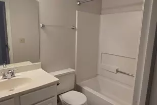 2733 Greystone Dr, Columbus, OH 43220 - Photo 15
