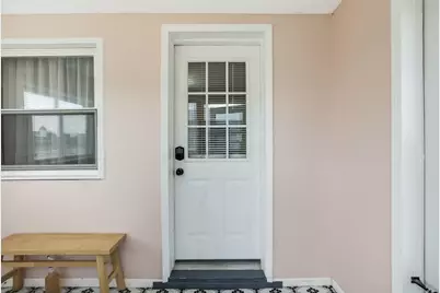 220 Barnes Avenue, Circleville, OH 43113 - Photo 9