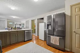 1358 Minnesota Ave, Columbus, OH 43211 - Photo 11