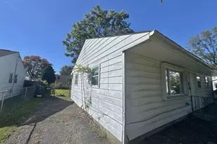 903 S Hampton Rd, Columbus, OH 43227 - Photo 3
