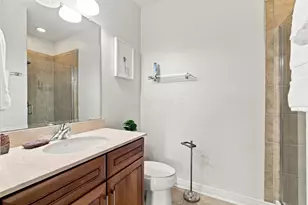 250 Daniel Burnham Square, Columbus, OH 43215 - Photo 31