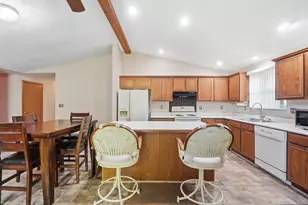1762 Delmar Dr, Springfield, OH 45503 - Photo 21