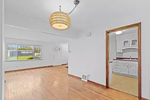 4067 Indianola Ave, Columbus, OH 43214 - Photo 9