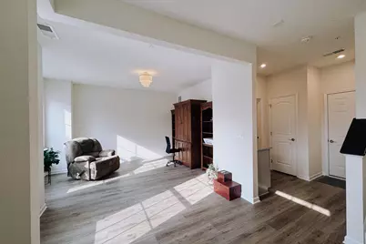 4176 John Shields Parkway #202, Dublin, OH 43017 - Photo 3