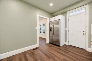 323 Sheldon Ave, Columbus, OH 43207 - Photo 15