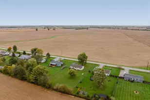 7649 White Oak Rd NE, Bloomingburg, OH 43106 - Photo 11