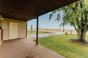 7649 White Oak Rd NE, Bloomingburg, OH 43106 - Photo 5