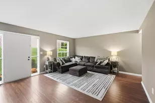 495 Clairbrook Ave, Columbus, OH 43228 - Photo 5