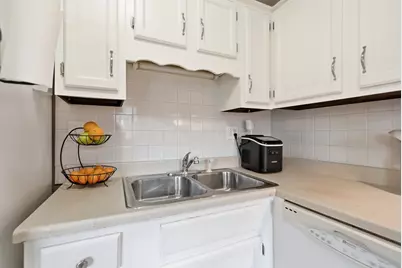 495 Clairbrook Avenue #JG5, Columbus, OH 43228 - Photo 13