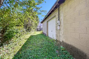 689 E 2nd St, Chillicothe, OH 45601 - Photo 35