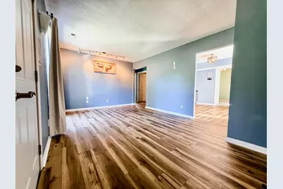 13428 Hawthorne Road NE, Thornville, OH 43076 - Photo 5