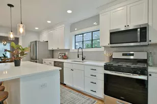 179 E Lakeview Ave, Columbus, OH 43202 - Photo 13