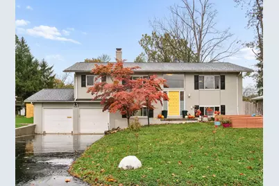 958 Thomas Lane, Columbus, OH 43220 - Photo 1