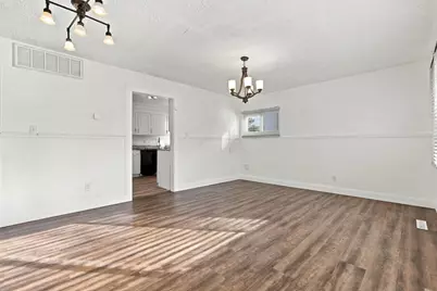 2222 Century Drive, Columbus, OH 43211 - Photo 7
