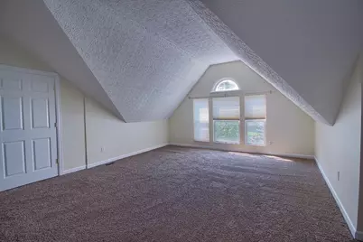 225 Stamford Drive, Powell, OH 43065 - Photo 5