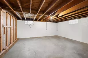 606 W Lake Ave, New Carlisle, OH 45344 - Photo 49