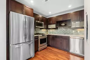 8 E Broad St, Columbus, OH 43215 - Photo 21