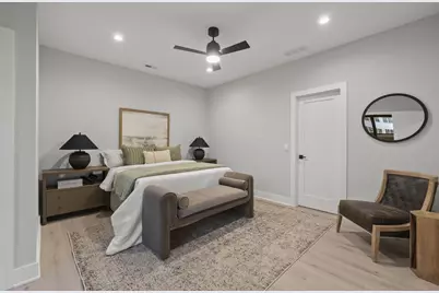 535 W Chapel Street, Columbus, OH 43215 - Photo 27