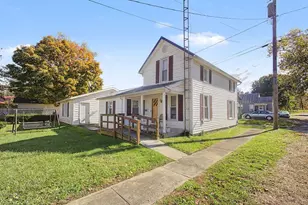 402 S Harrison St, Mount Vernon, OH 43050 - Photo 1