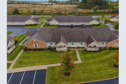 4330 Cobbleton Grove Circle #15, Canal Winchester, OH 43110 - Photo 31