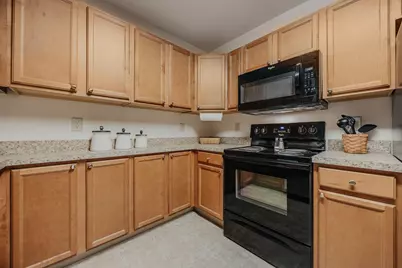 4330 Cobbleton Grove Circle #15, Canal Winchester, OH 43110 - Photo 13
