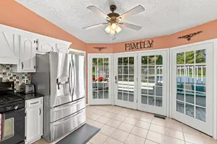 1048 Parkway Dr, Logan, OH 43138 - Photo 25