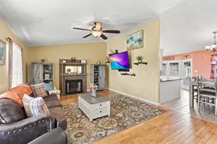 1048 Parkway Dr, Logan, OH 43138 - Photo 15