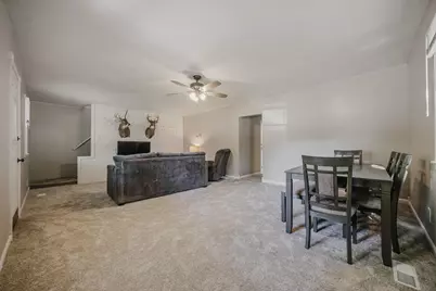 552 E Franklin Street, Circleville, OH 43113 - Photo 7