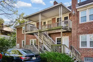 1942 Guilford Rd, Columbus, OH 43221 - Photo 35