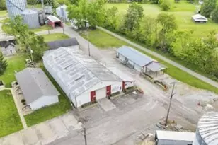 121 N Ewing St, Centerburg, OH 43011 - Photo 1