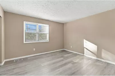 5644 Great Woods Boulevard, Columbus, OH 43231 - Photo 13