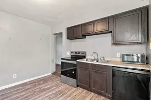 663 Butler Ave, Columbus, OH 43223 - Photo 9