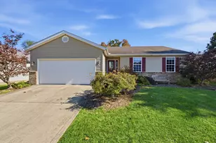 416 Danbury Dr, Lancaster, OH 43130 - Photo 1