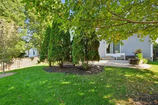 8559 Clover Glade Dr, Lewis Center, OH 43035 - Photo 5