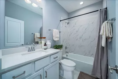 1621 E Waterside Drive, Circleville, OH 43113 - Photo 25