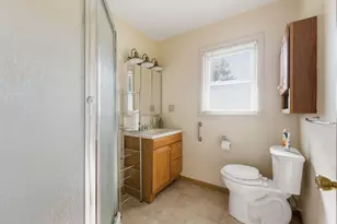 70 Fruit Hill Dr, Chillicothe, OH 45601 - Photo 7