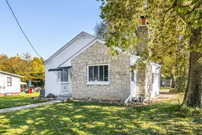 2 Cyrus Street, Commercial Point, OH 43116 - Photo 3