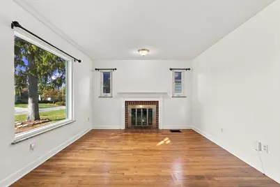 166 E Jeffrey Place, Columbus, OH 43214 - Photo 5