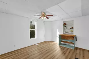 69 N Franklin St, West Jefferson, OH 43162 - Photo 7