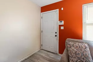 4846 Snowbird Cir, Columbus, OH 43229 - Photo 7