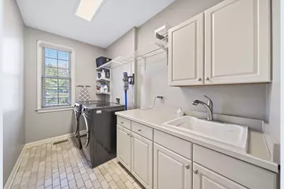 272 Crossing Creek N, Columbus, OH 43230 - Photo 19