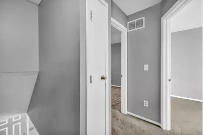 4975 Stoneybrook Boulevard #14E, Hilliard, OH 43026 - Photo 13