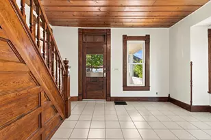 42 E Stanton Ave, Columbus, OH 43214 - Photo 5