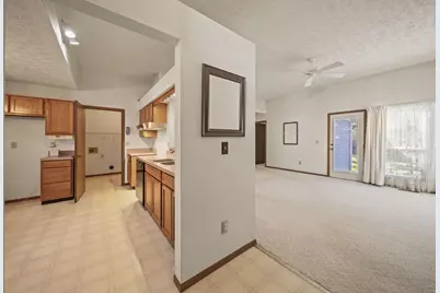 7657 Toweron Lane, Columbus, OH 43235 - Photo 9